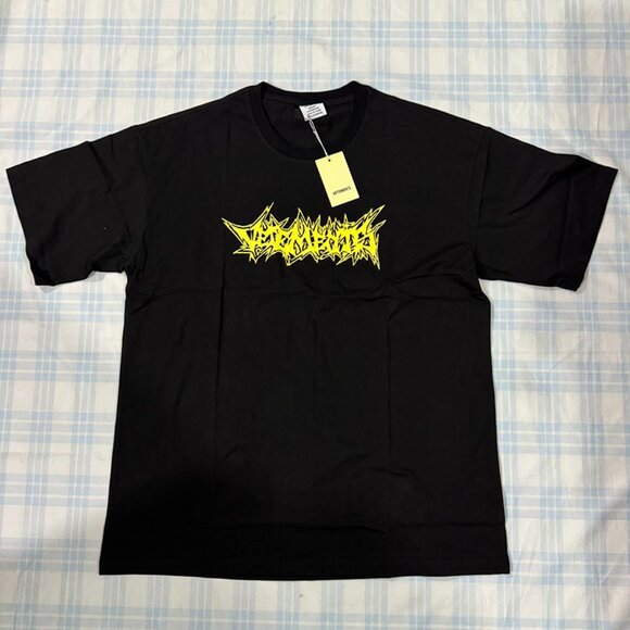 Vetements Graphic Print Crew Neck Loose-Fitting Short-Sleeved T-Shirt - Picture 1 of 6